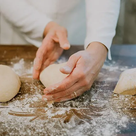 Villino Di Porporano Bed & Breakfast 4*