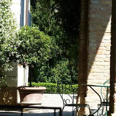 Panzió Villino Di Porporano Parma